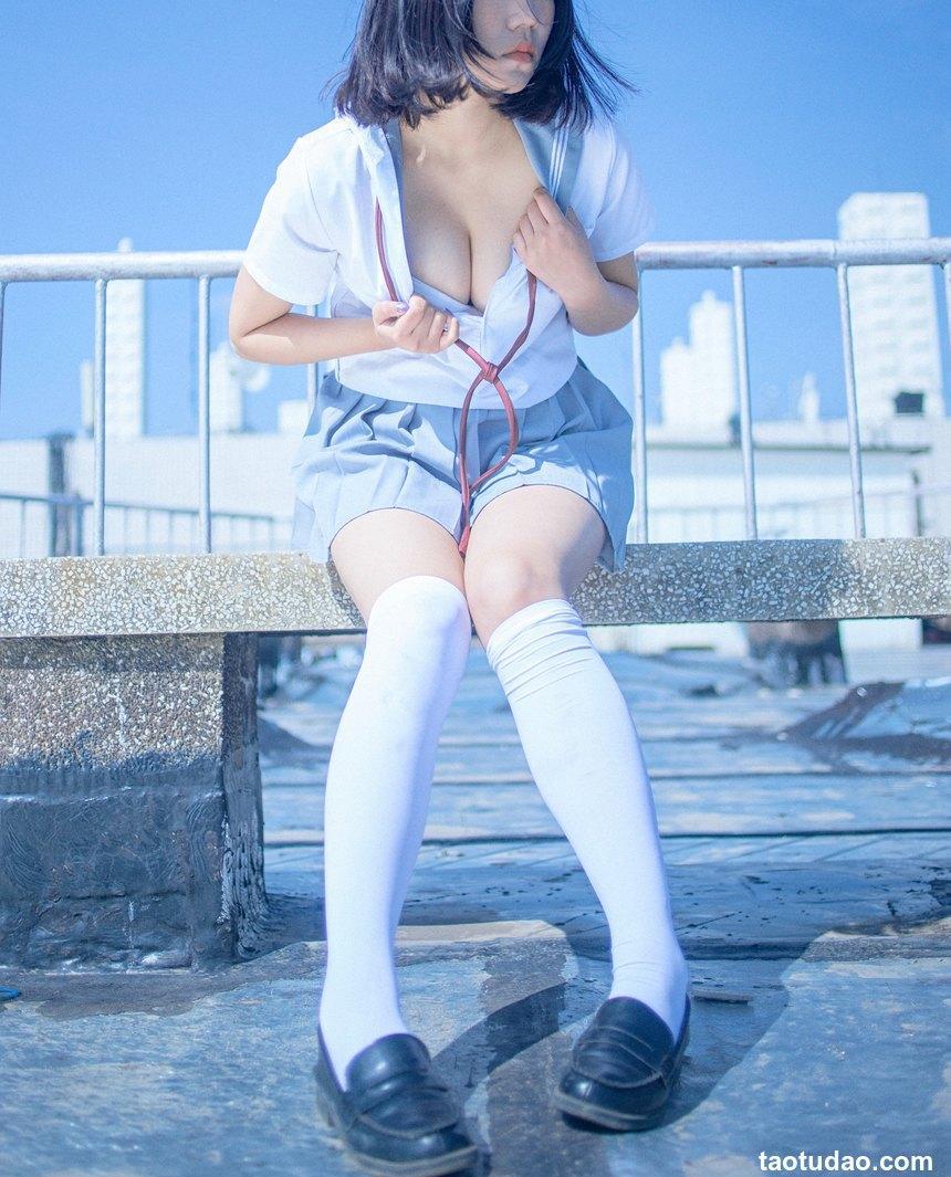 阿汐汐W NO.003 天台JK [40P-109MB]