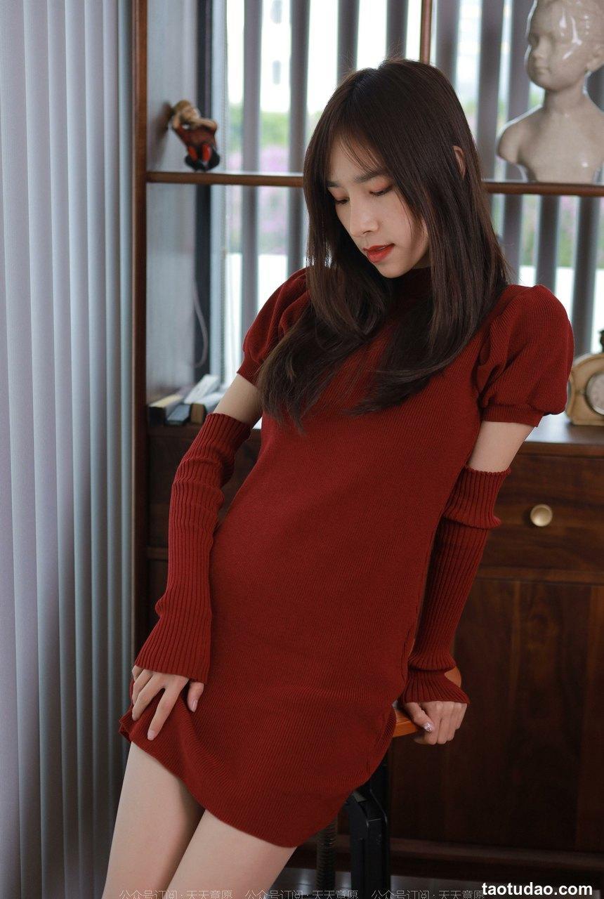 [IESS异思趣向]2022.03.17 丝享家1031：美子《新年红底高跟》[96P／151MB]