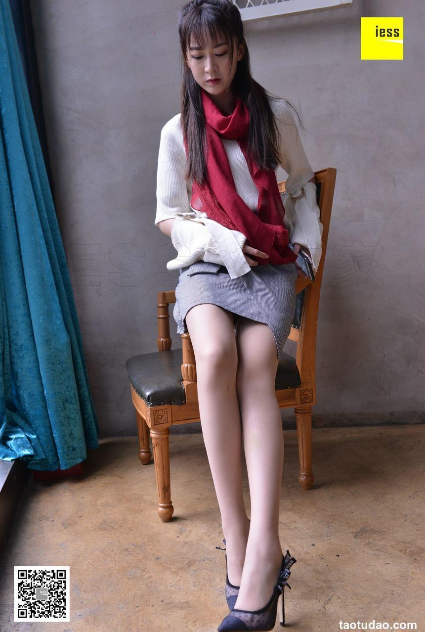 [IESS异思趣向] 2018.06.12 丝享家252：《透视高跟里的趾缝》紫紫 [90+1P/44.5M]