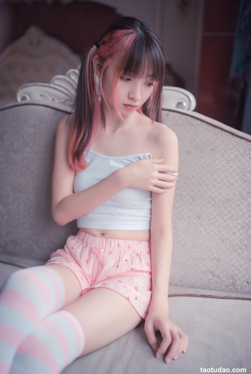 风之领域写真 NO.025 粉白条纹小可爱 [50P/218M]