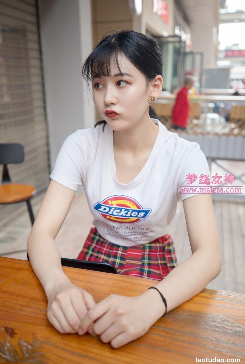 [MSLASS]梦丝女神 - 可岚 油光丝袜的少女 [73P1V-911MB]