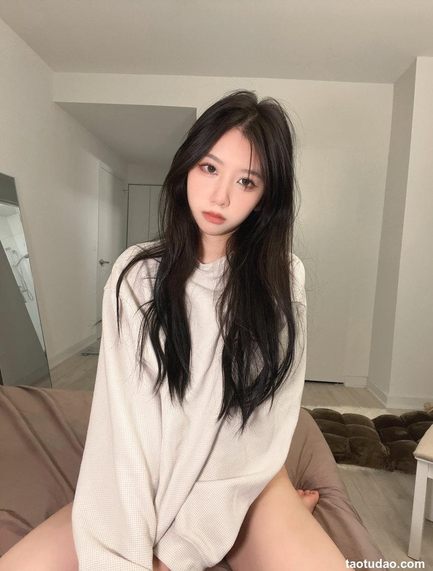 果咩酱w - NO.35 居家氛围 [49P2V-352MB]