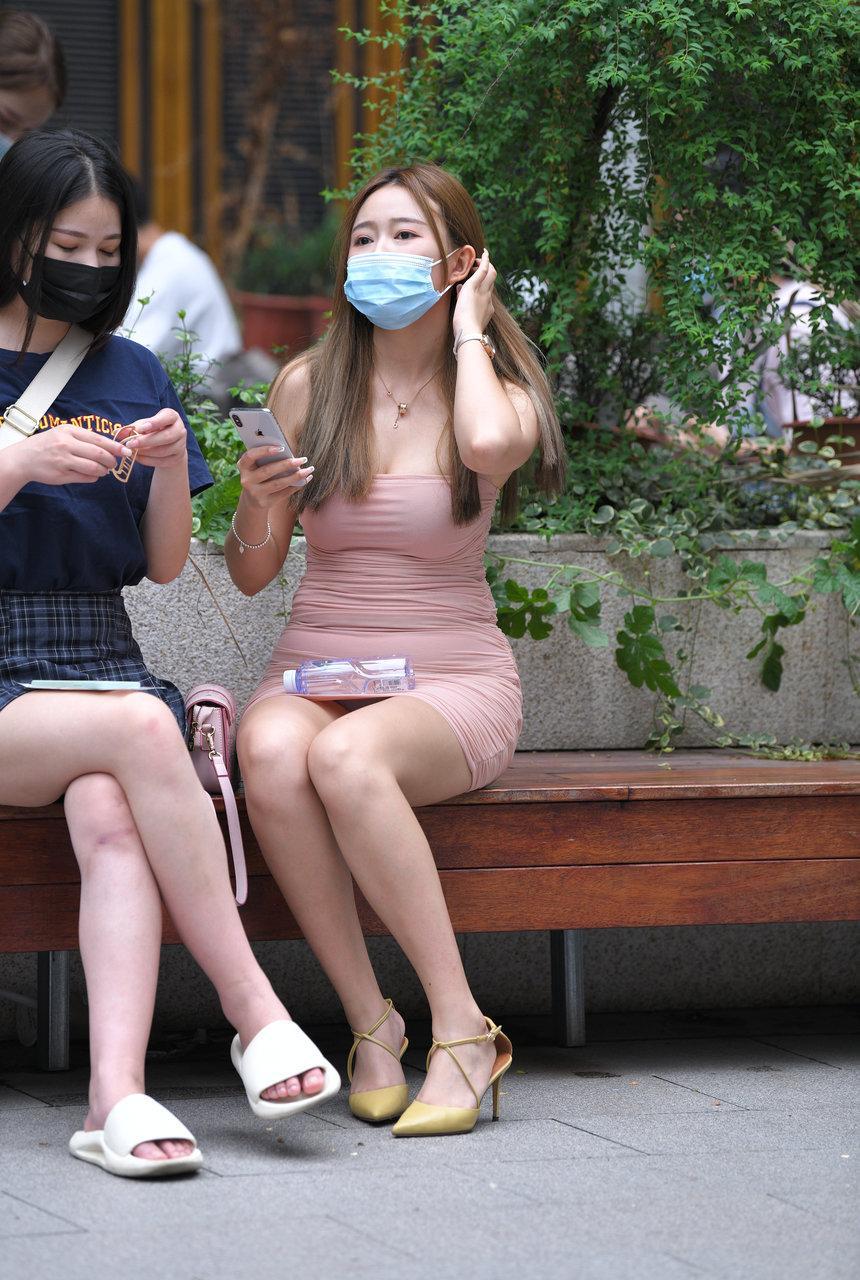 都市丽人粉色连体裙美女 [126P+1V-5.03G]