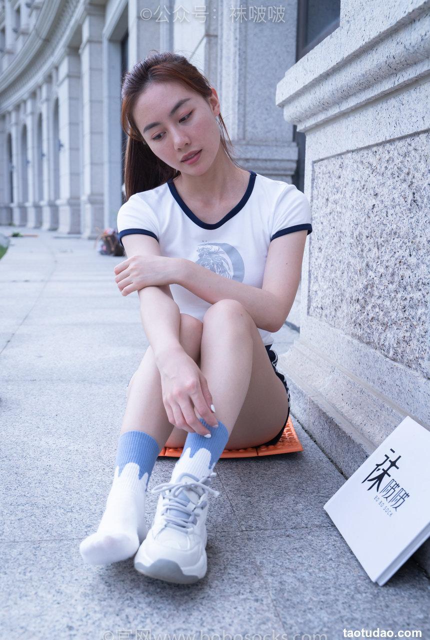 [BoBoSocks袜啵啵]NO.028 小米-运动鞋、白棉袜、裸足[133P+1V／6.50GB]