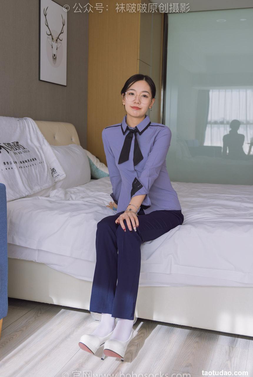 [BoBoSocks袜啵啵]NO.178 小甜豆-高跟鞋、厚白丝、ol风裤里丝[140P+1V／5.77GB]