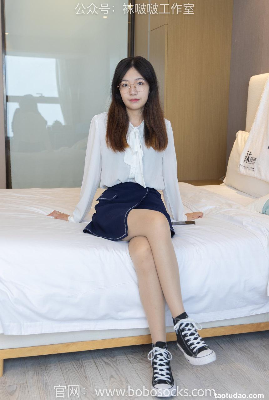 [BoBoSocks袜啵啵]NO.114 小甜豆-高跟鞋、帆布鞋、肉丝、厚黑丝[175P+1V／7.51GB]