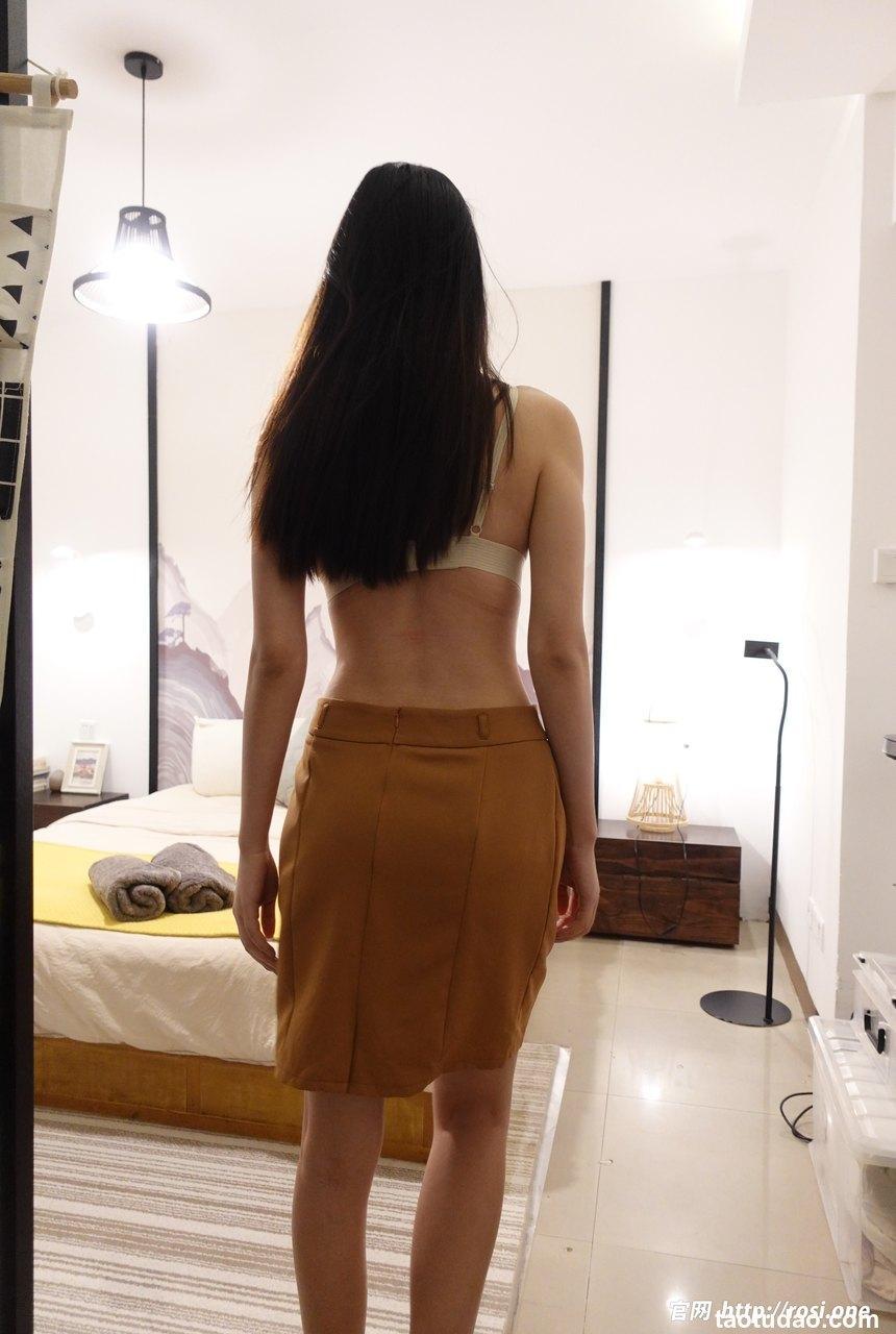 [ROSI写真]2022.08.11 NO.3902[70+1P／86.9MBMB]