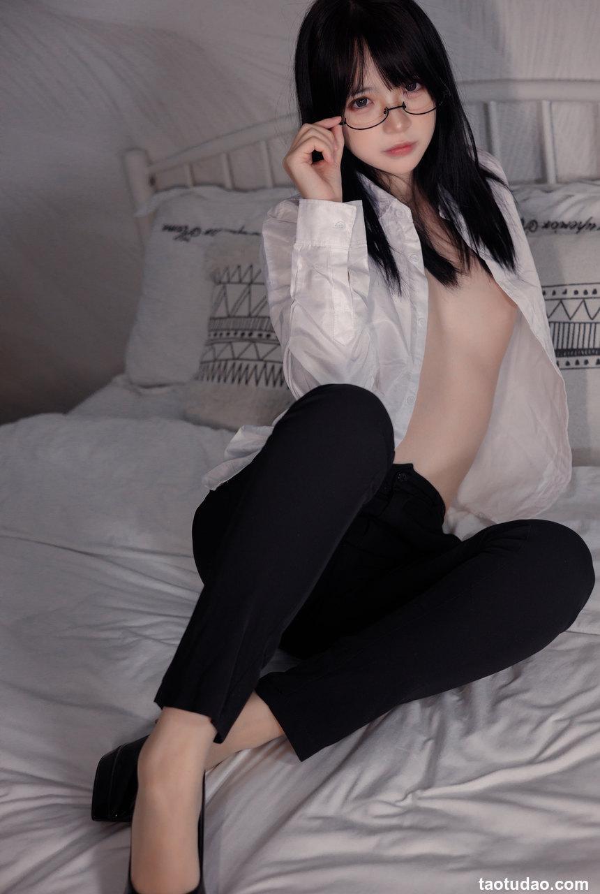 疯猫ss - NO.100 白色情人节福袋 长裤OL [40P-662MB]