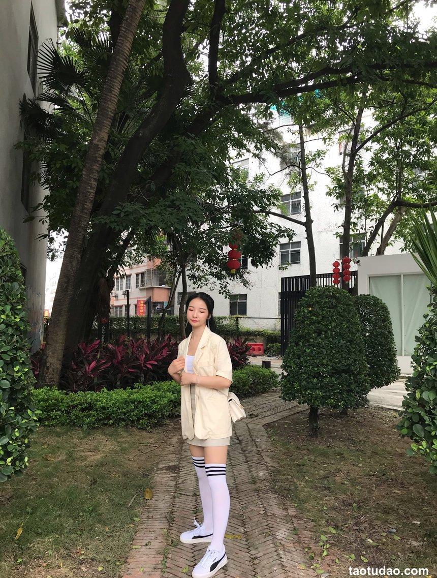 [最爱帆布鞋] 丝袜美腿写真 ON.42 图套+视频