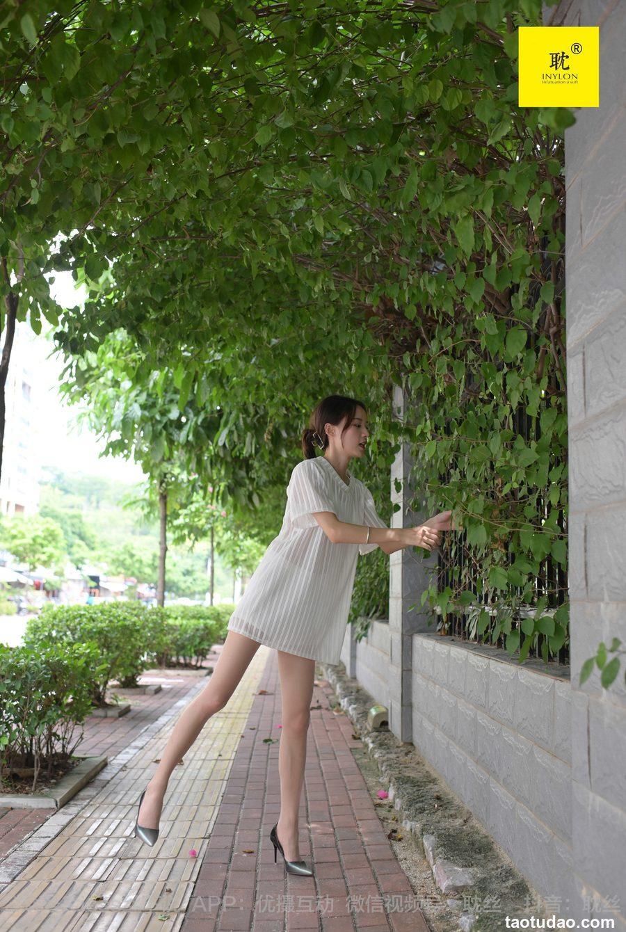 [IESS异思趣向]021 耽丝 第N种幻想之《孤单的周末》③ 小六[90P／220MB]