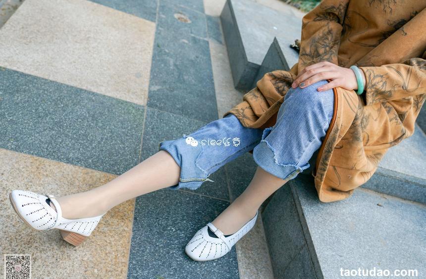 [SIEE丝意]  No.068 叶子 牛仔裤里的秘密 [34P]