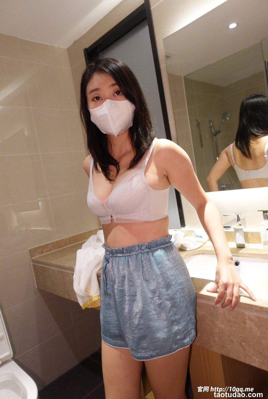 [ROSI口罩系列]2022.12.19 NO.2381[29+1P／45MB]