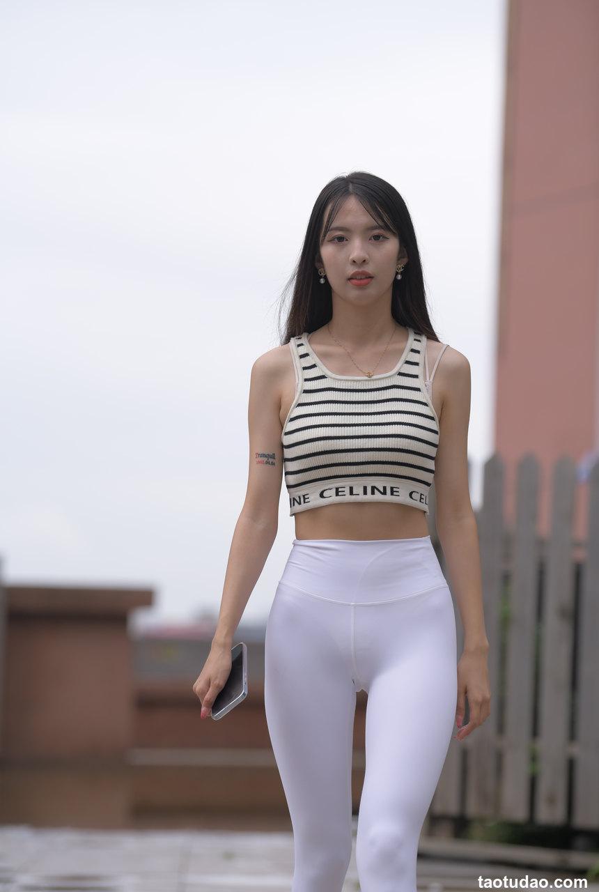 都市丽人远方来的小姐姐【套图+视频-22.6G】