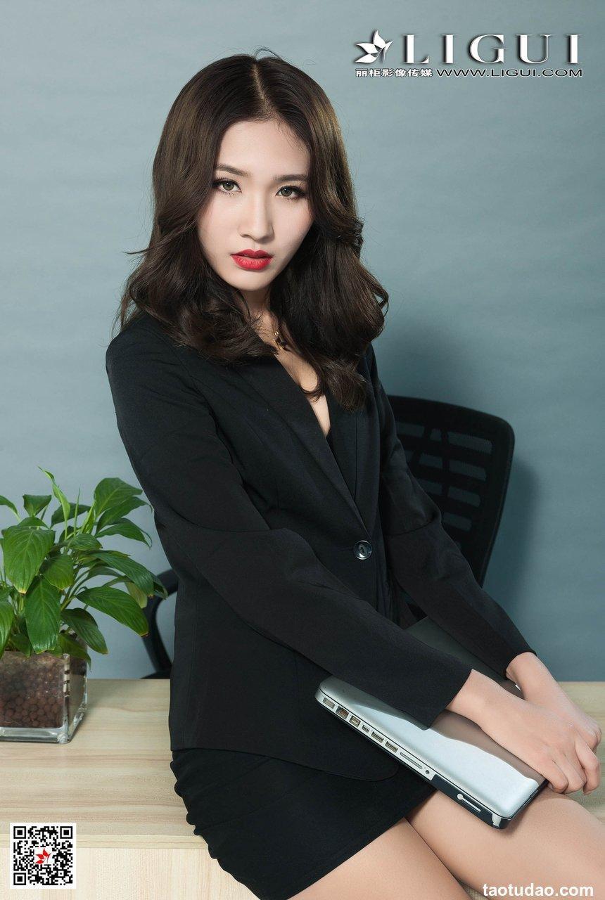 [Ligui丽柜]2019.06.12 网络丽人 Model 星星 [64+1P]