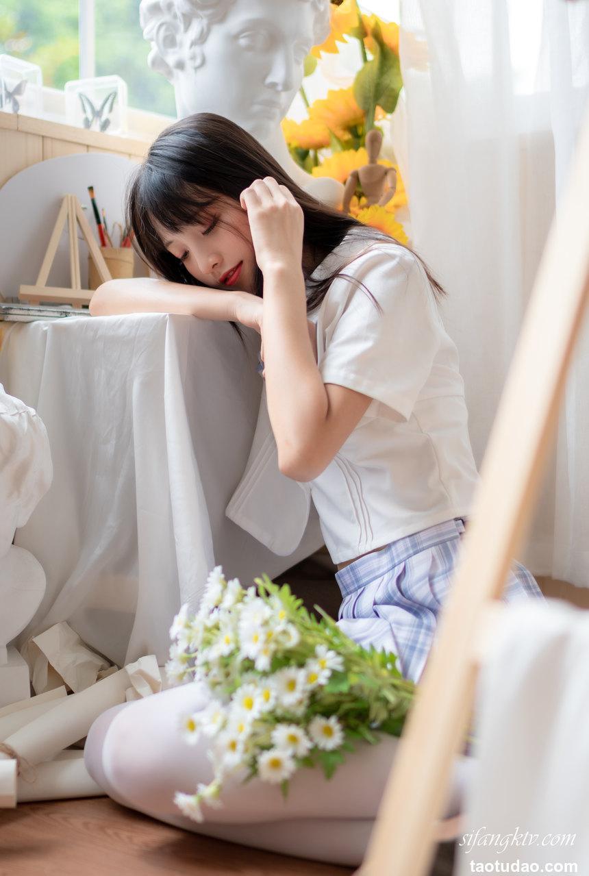 西瓜少女 NO.026 - 窗外 [75P-670M]