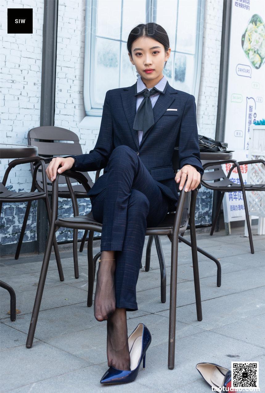 SIW斯文传媒 061 秋冬厚毛呢方格制服优雅修身西装套（蓉儿） [68P-193M]
