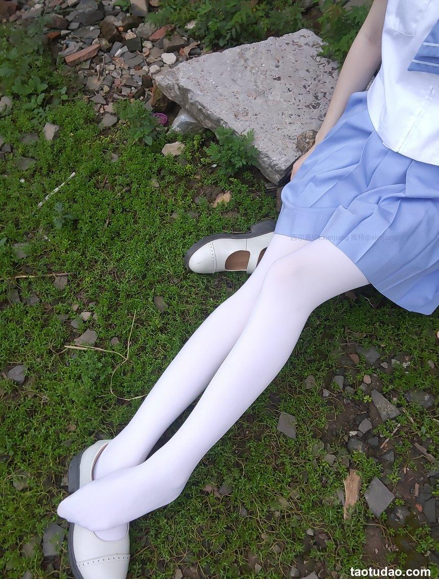 西尔酱 NO.018 — 青草水手服 [74P+1V-695M]