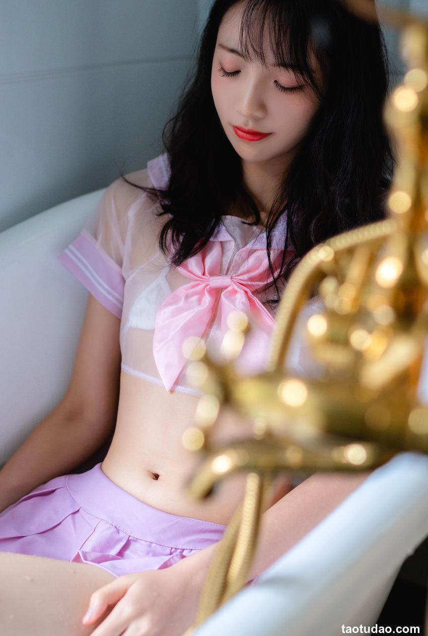 西瓜少女 NO.003  -  私房浴缸 [23P-255MB]