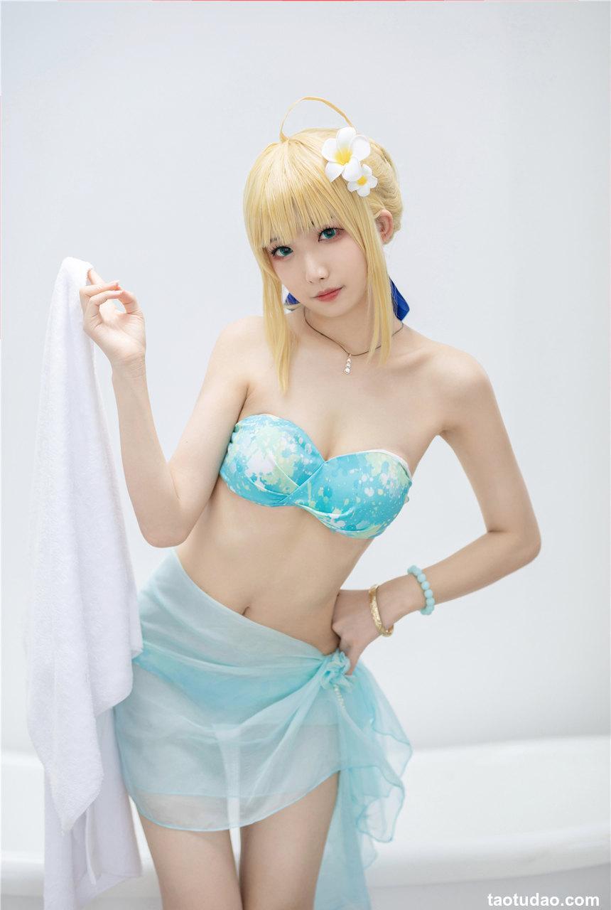 封疆疆v -  阿尔托莉雅·潘德拉贡 泳装 [40P-45MB]