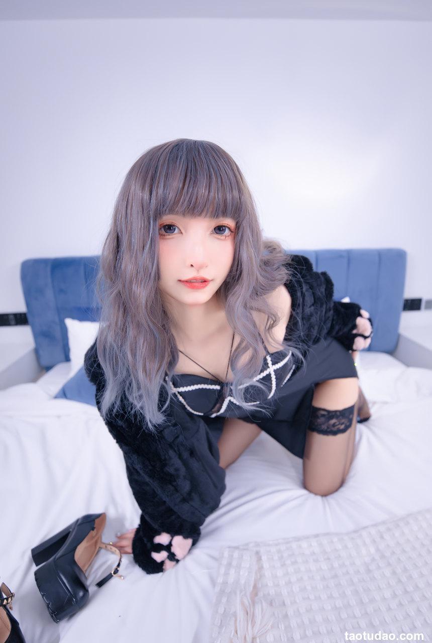 神楽板真冬 — 夜色撩人 [75P-217M]