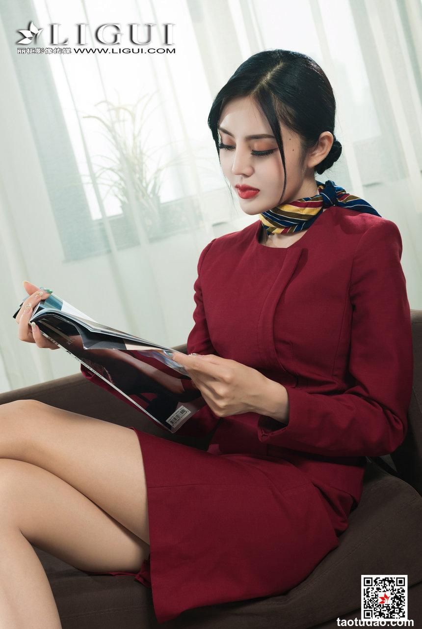 [Ligui丽柜] 2021.10.04 《空姐的诱惑》凉儿 [76+1P-127M]