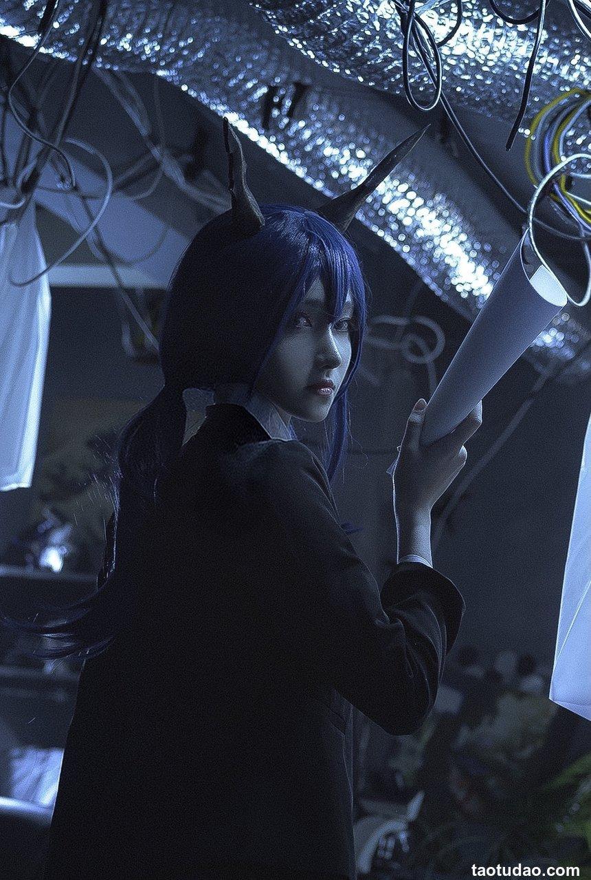 南桃Momoko NO.72 明日方舟 陈sir [13P-43MB]