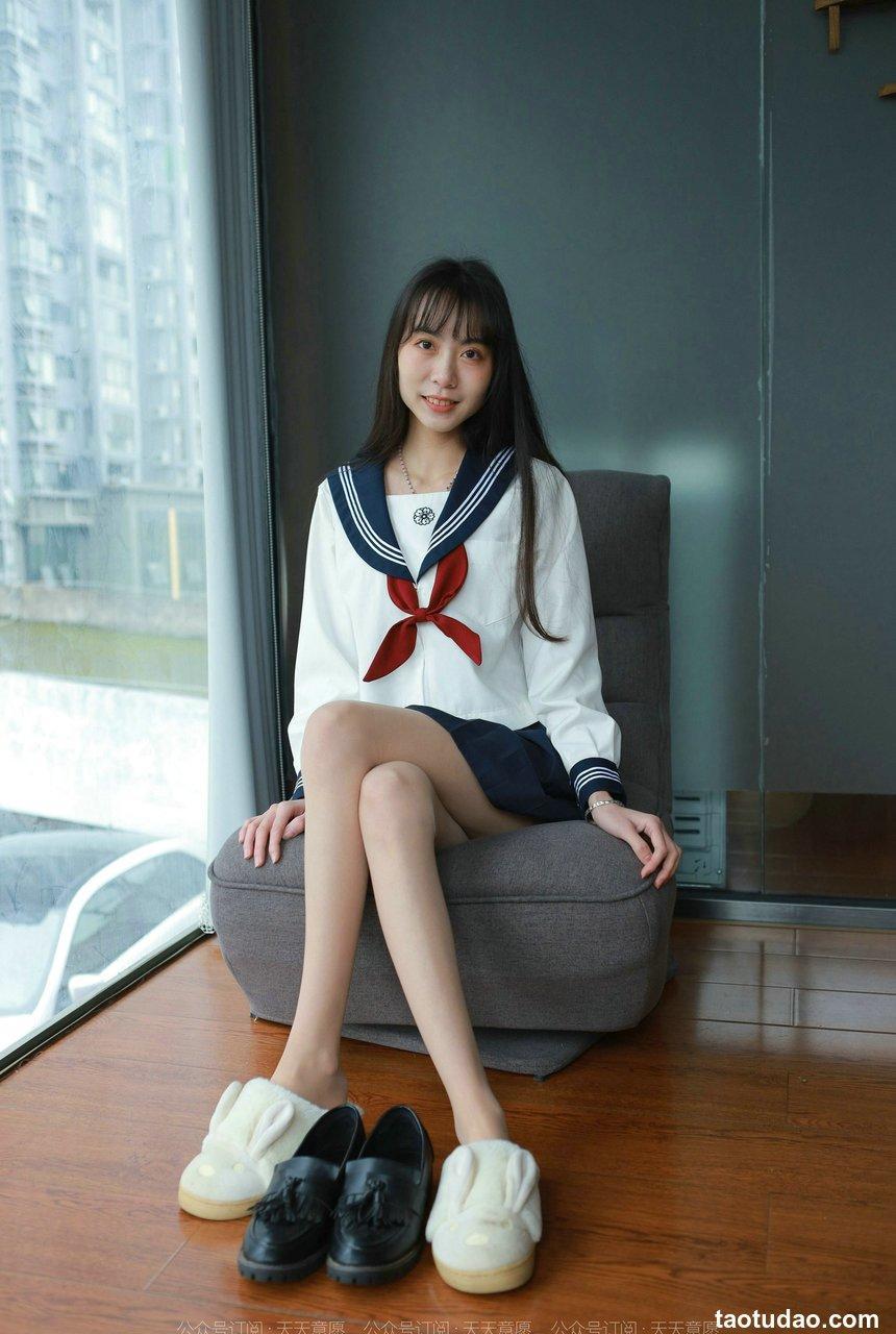 [IESS异思趣向] 2022.03.03 丝享家1018：团团《可爱JK装》[82P／82.7MB]