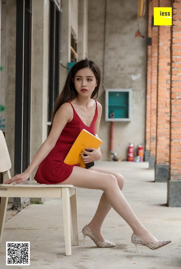 [IESS异思趣向] 2018.05.29 丝享家242：《网红的水钻白丝》小羽