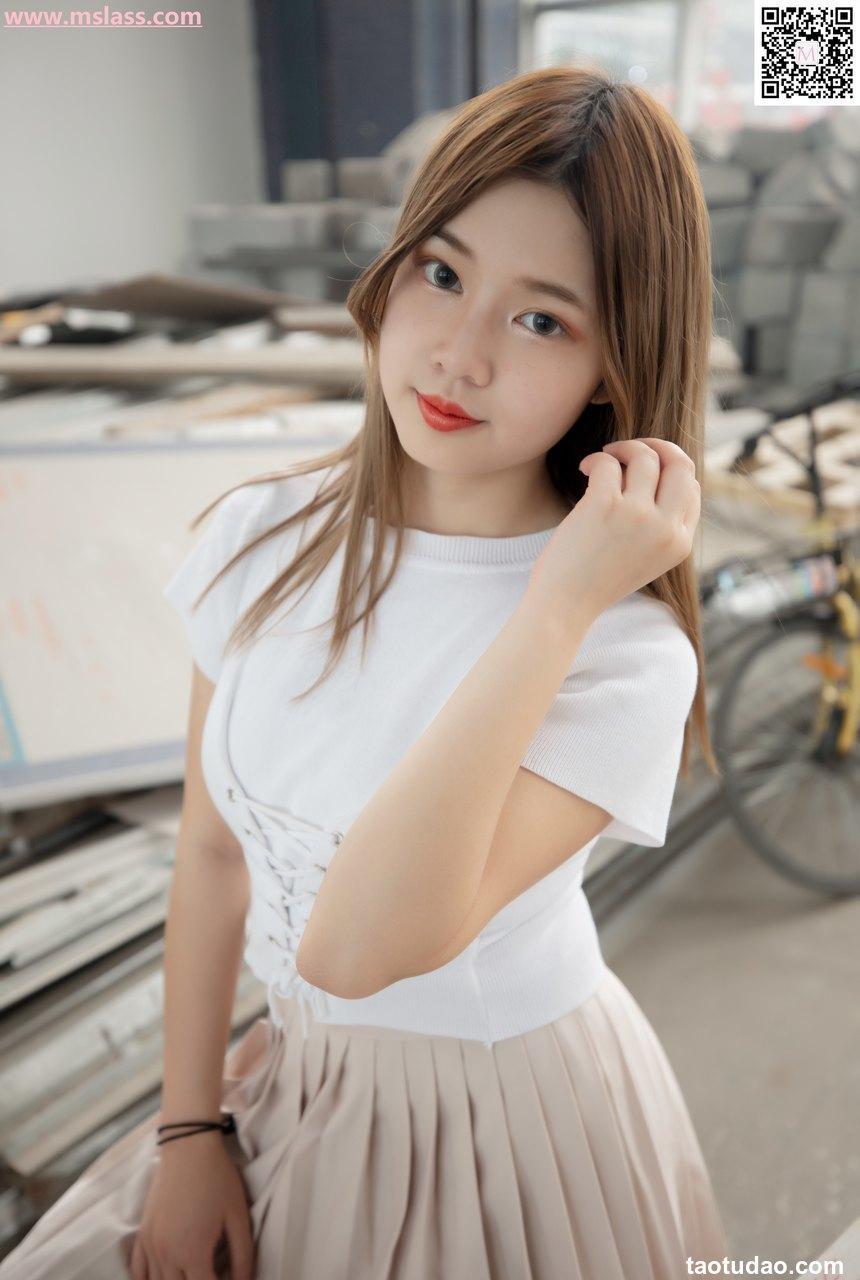 [MSLASS梦丝女神] 2019.08.29 小除夕《废墟的小白鞋》[51P-474MB]