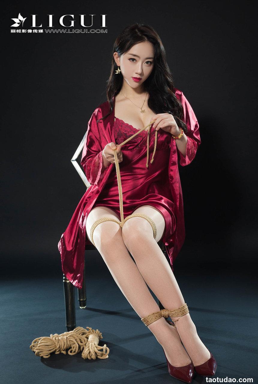 [Ligui丽柜] 2018.10.19 网络丽人 Model 然然 [62+1P/33.2M]