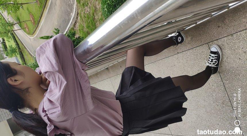 [最爱帆布鞋] 丝袜美腿写真 ON.25 图套+视频