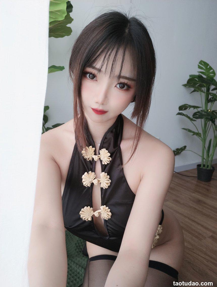 鬼畜瑶 NO.036 黑色短款旗袍[35P1V-131MB]