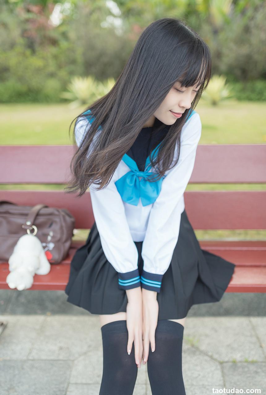 风之领域写真 NO.003 黑丝美腿户外  [50P]