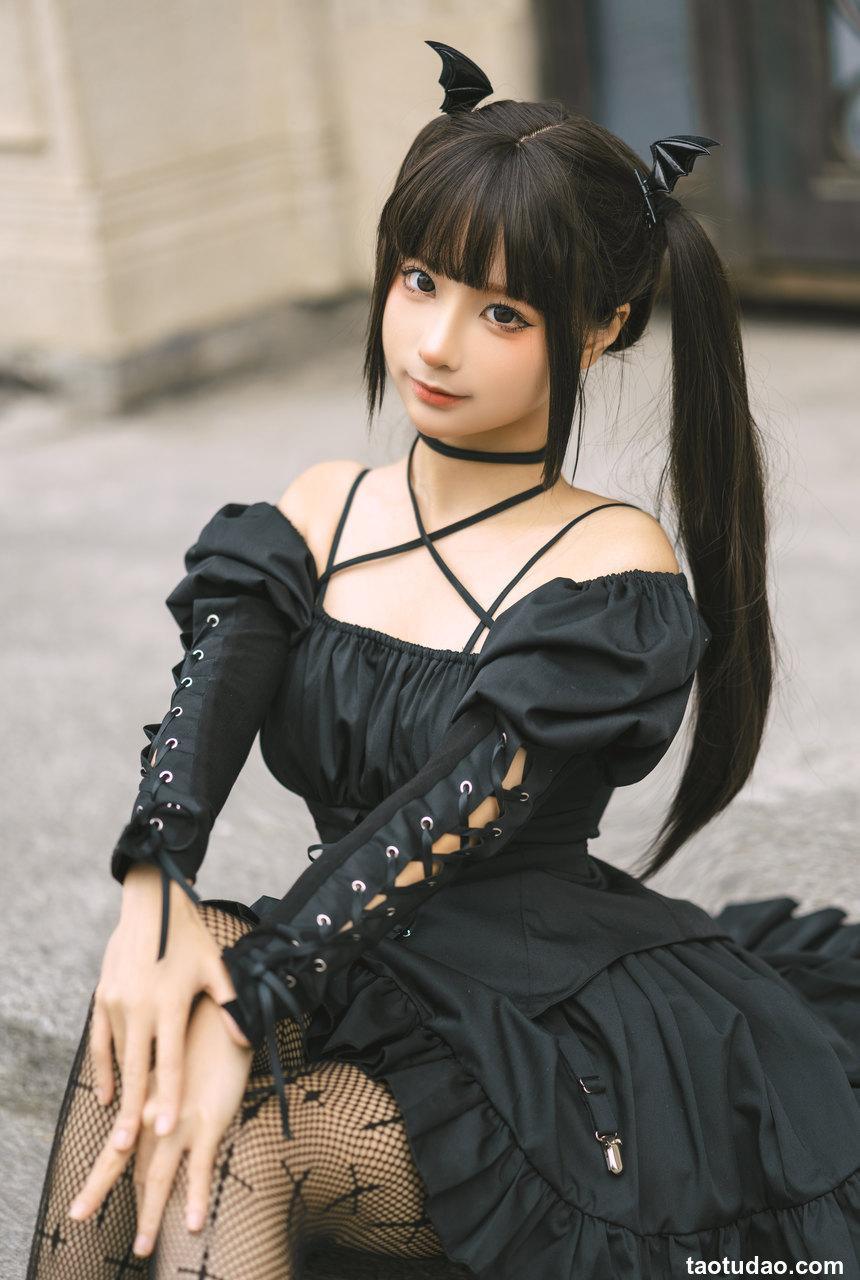 蠢沫沫 - NO.196 双马尾小恶魔  [16P-140M]