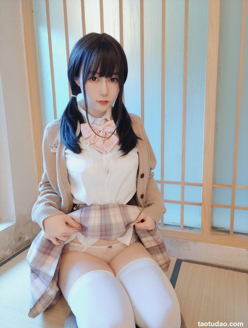 Coser小姐姐白银 - 女场浴池(下) [68P5V-602MB]