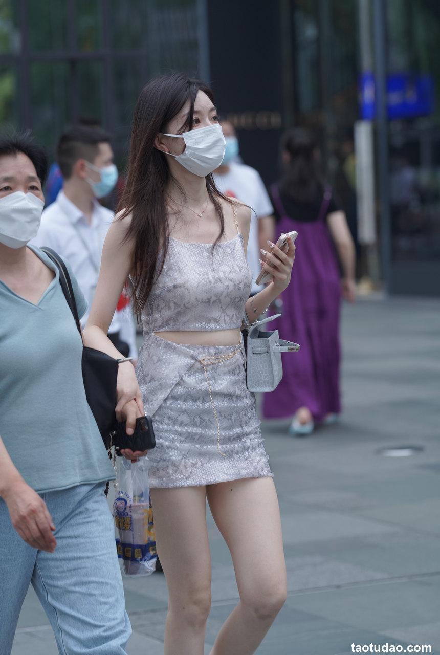 都市丽人雪白肌肤可谓天生丽质 红颜凝香【197P-2.17G】