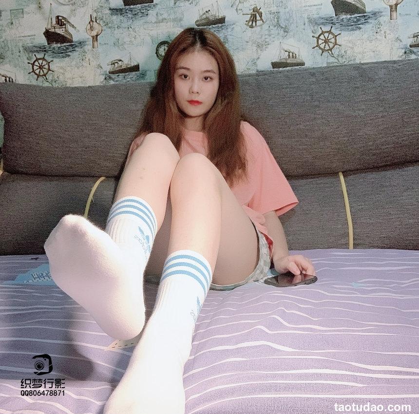 [织梦映像] No.014 美女自拍系列第二期 [71P+1V-612M]