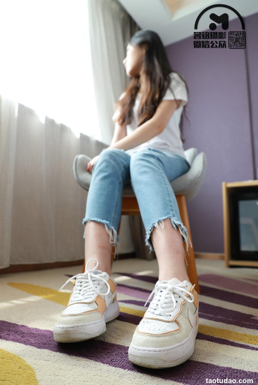 [誉铭传媒]袜足摄影 2021年 NO.017[90P+1V／1.06GB]