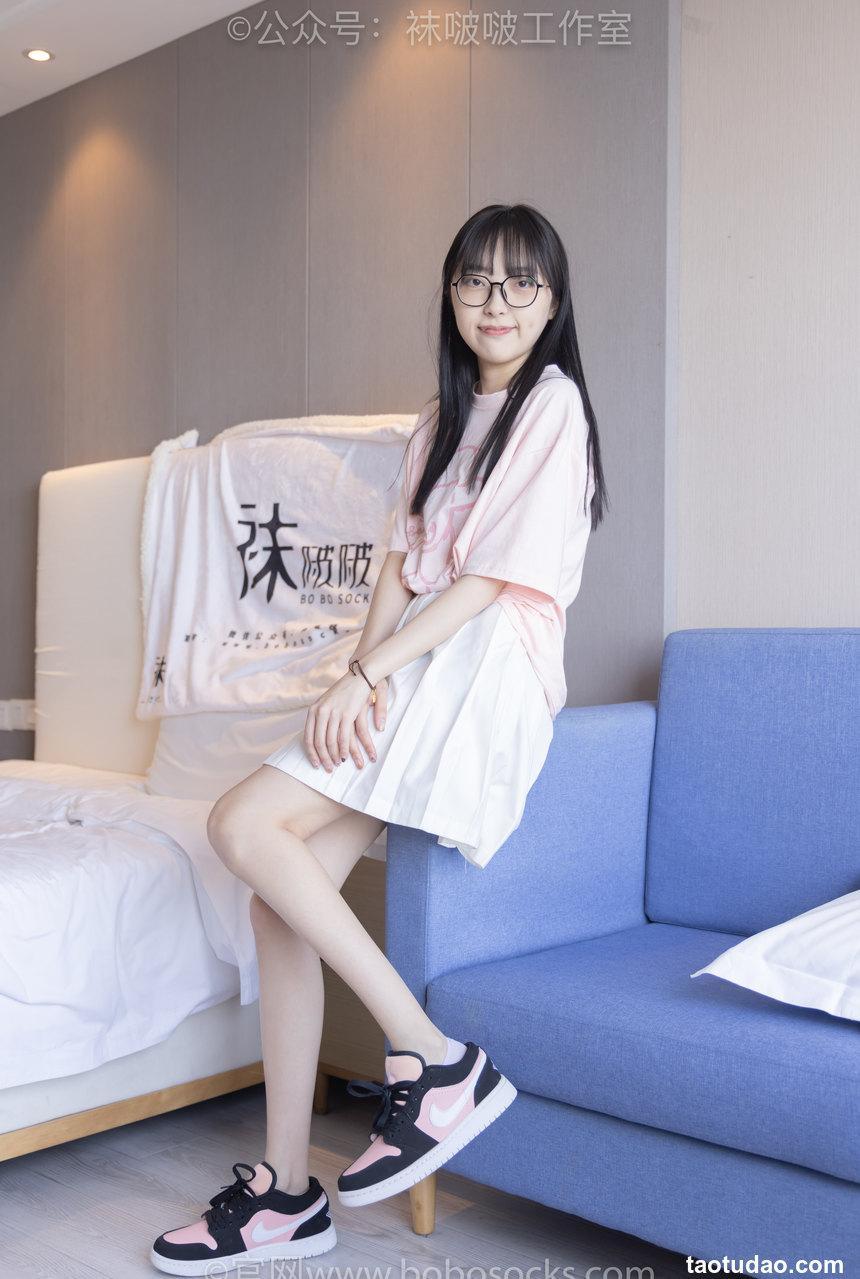 [BoBoSocks袜啵啵]NO.091 稚予-板鞋、淡粉色船袜、黑色船袜、裸足[148P+1V／6.22GB]