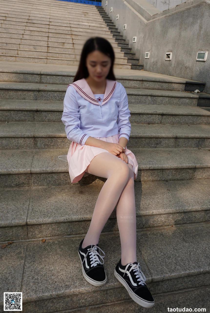 妖精视觉 NO.106 苏苏 初冬的学院白丝袜[65P／61.9MB]