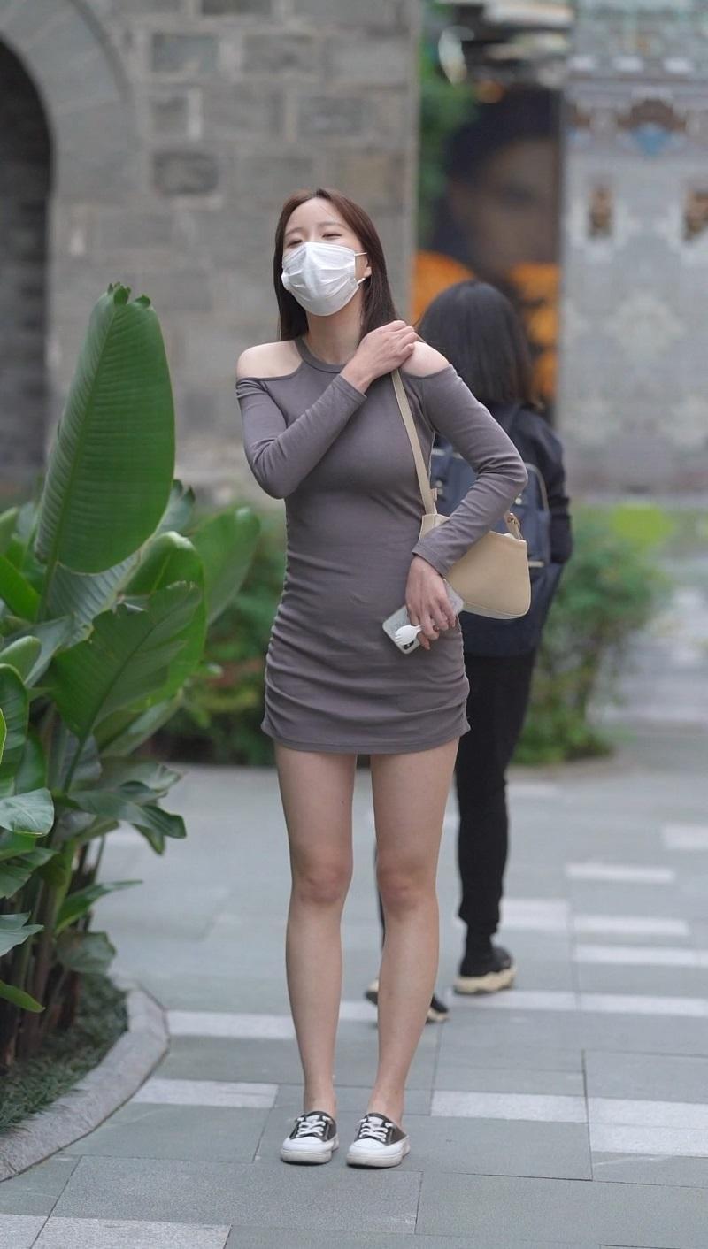 都市丽人就喜欢这样肉肉的大长腿【1V-152MB】