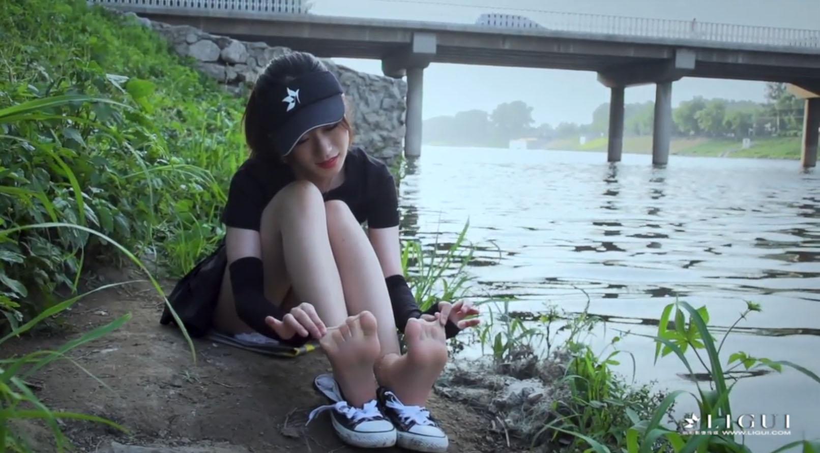 [Ligui丽柜] 2019.06.27 HD视频《青山绿水之环保天使》安娜 [1V-179M]