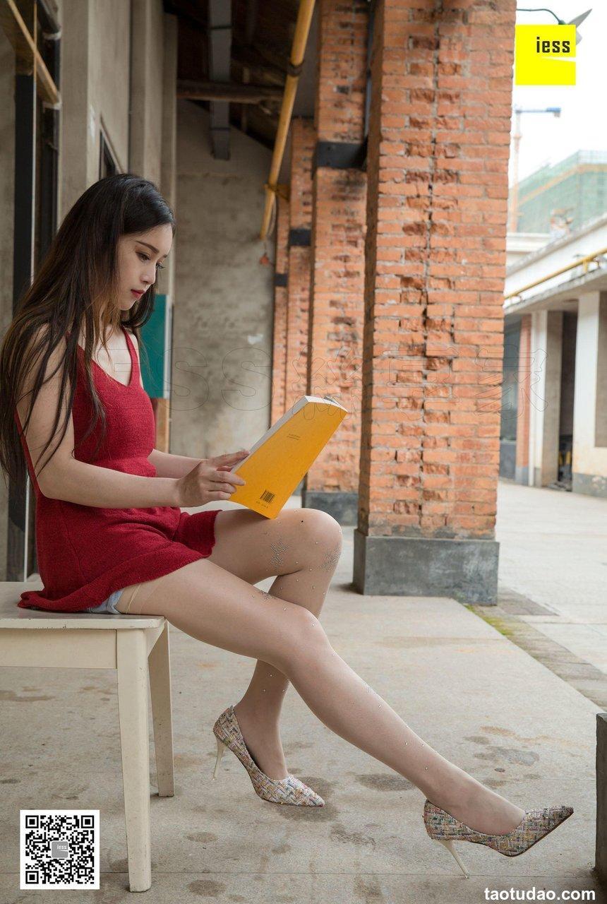 [IESS异思趣向] 2018.05.29 丝享家242《网红的水钻白丝》小羽 [98+1P]