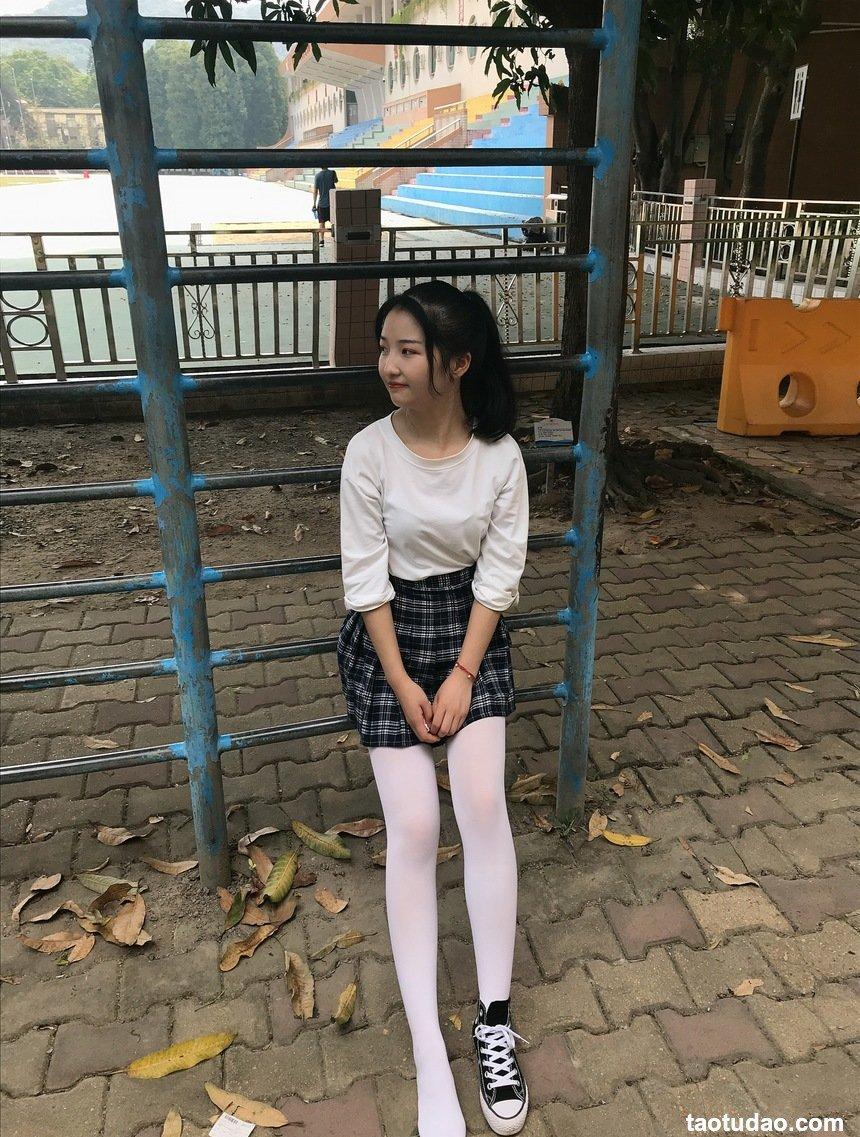 [最爱帆布鞋] 丝袜美腿写真 ON.11