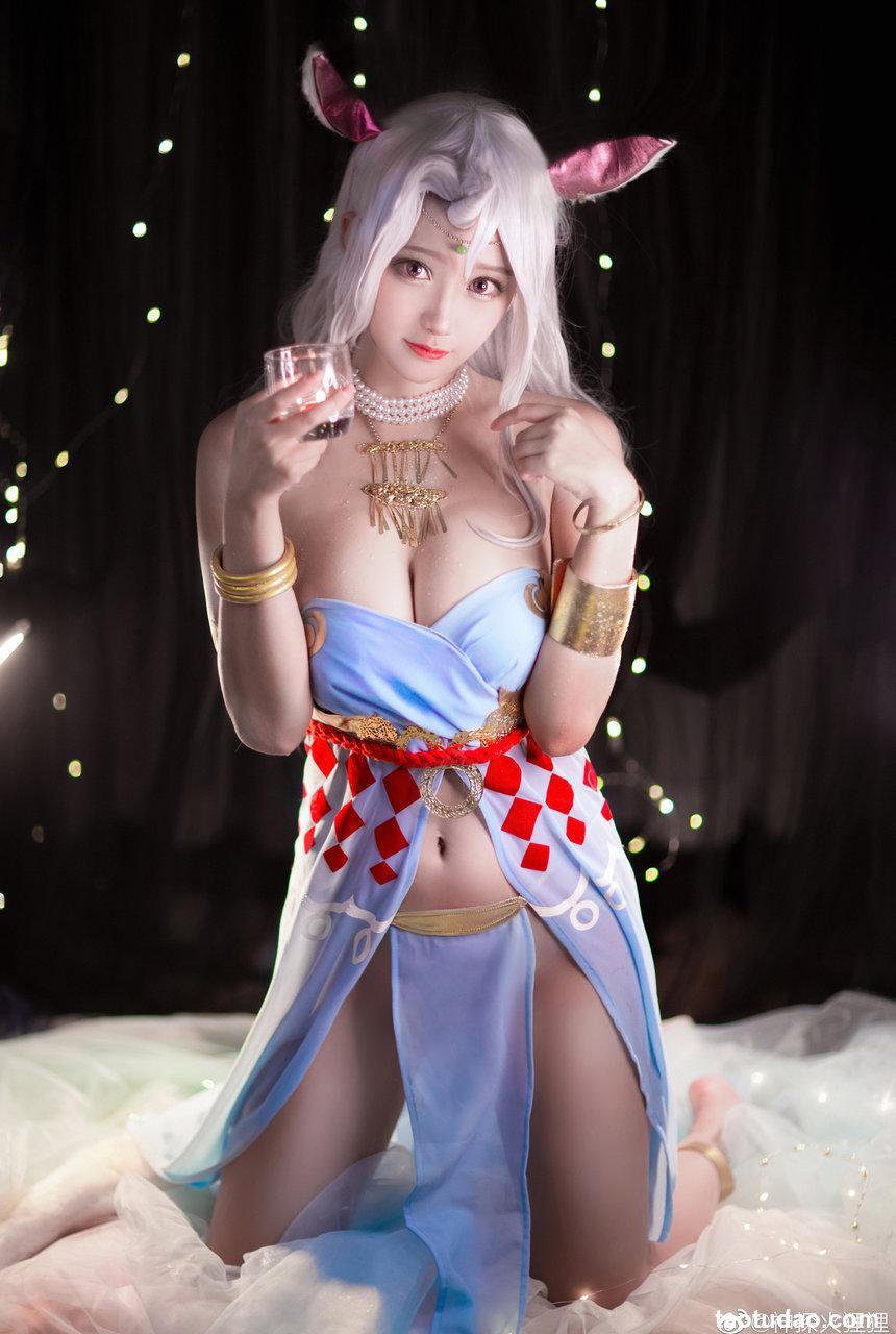 动漫博主神探火狸狸 - 诺拉·沐恩 睡衣 (双生视界) [9P-99MB]