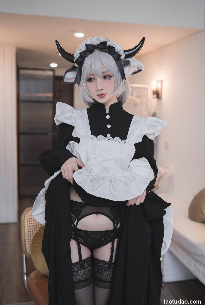 rioko凉凉子 NO.065 - 贴心的奶牛女仆[45P／465MB]