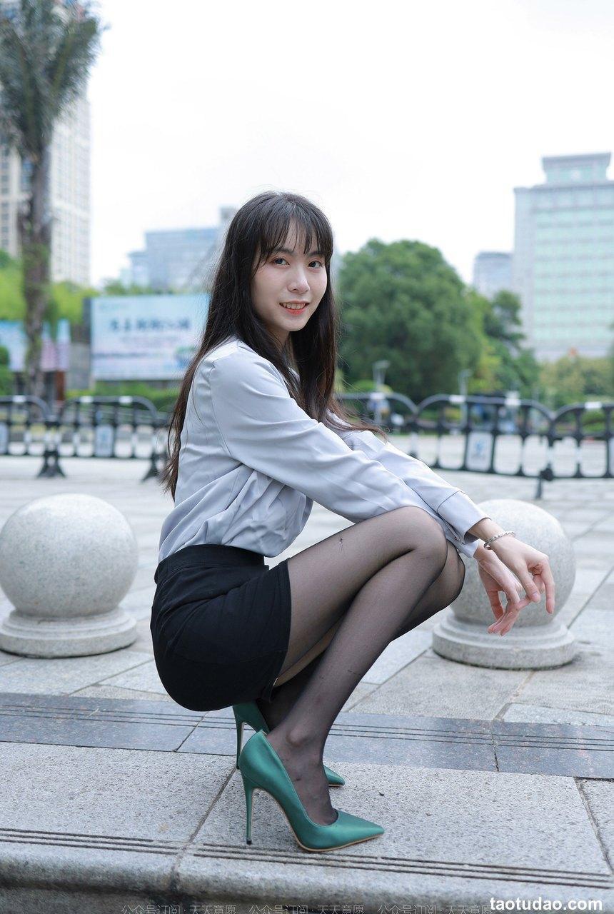 [IESS异思趣向] 2022.07.15 丝享家1148：团团《公园奇遇记》[80P／147MB]