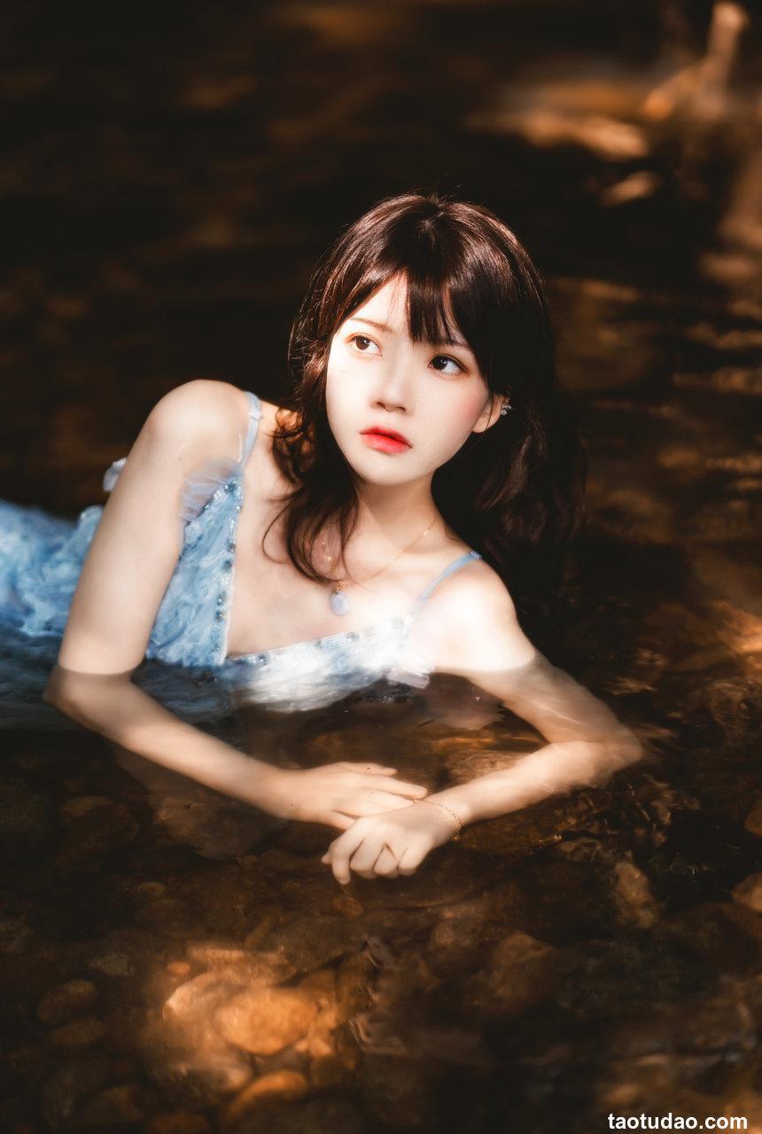 桜桃喵 - NO.127 沉溺 [19P-374MB]