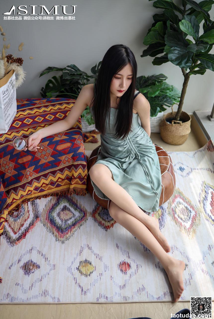 丝慕写真 特写集 TX024 熙熙《阳台玩丝的熙熙》