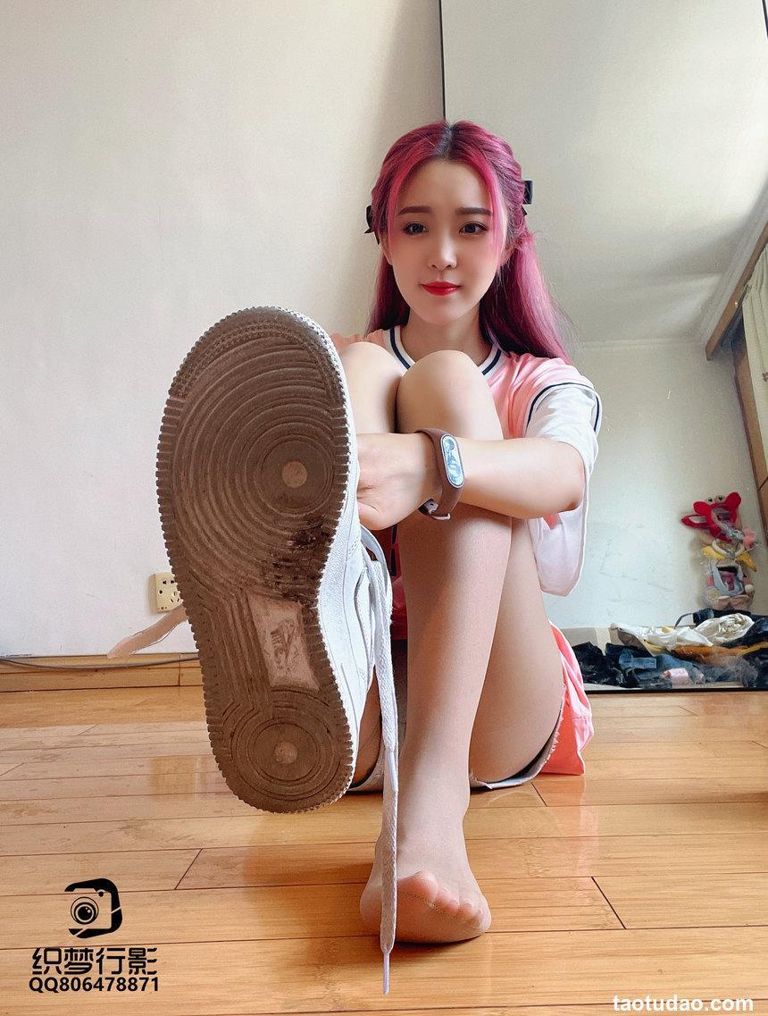 [织梦映像] No.015 美女自拍系列第三期 [75P+1V-1.18G]